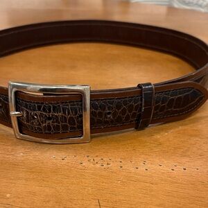 Banana republic Italian made men’s faux, alligator brown belt size 36
